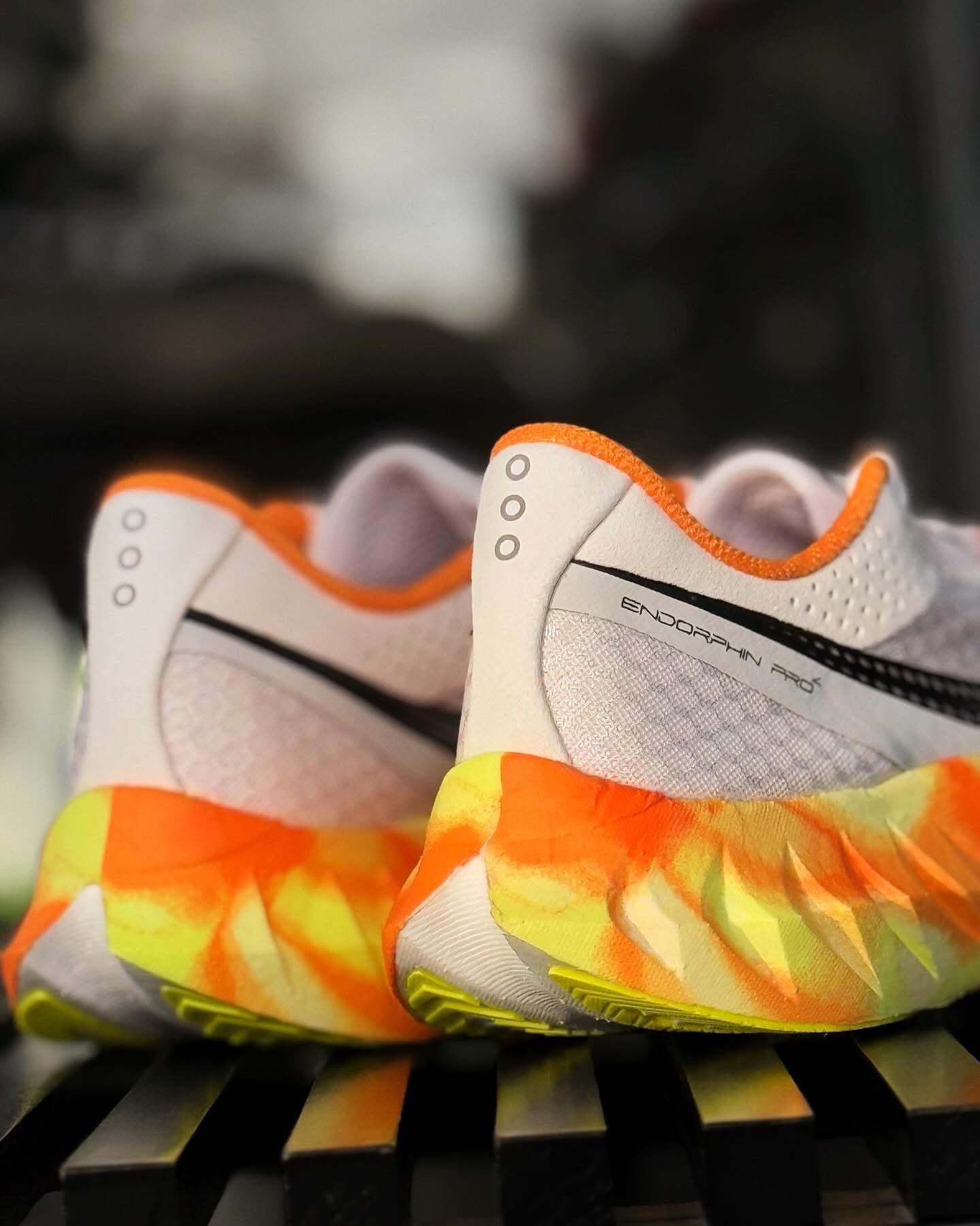 سوكوني برو 4 , حذاء السرعات والمسافات والسباقات